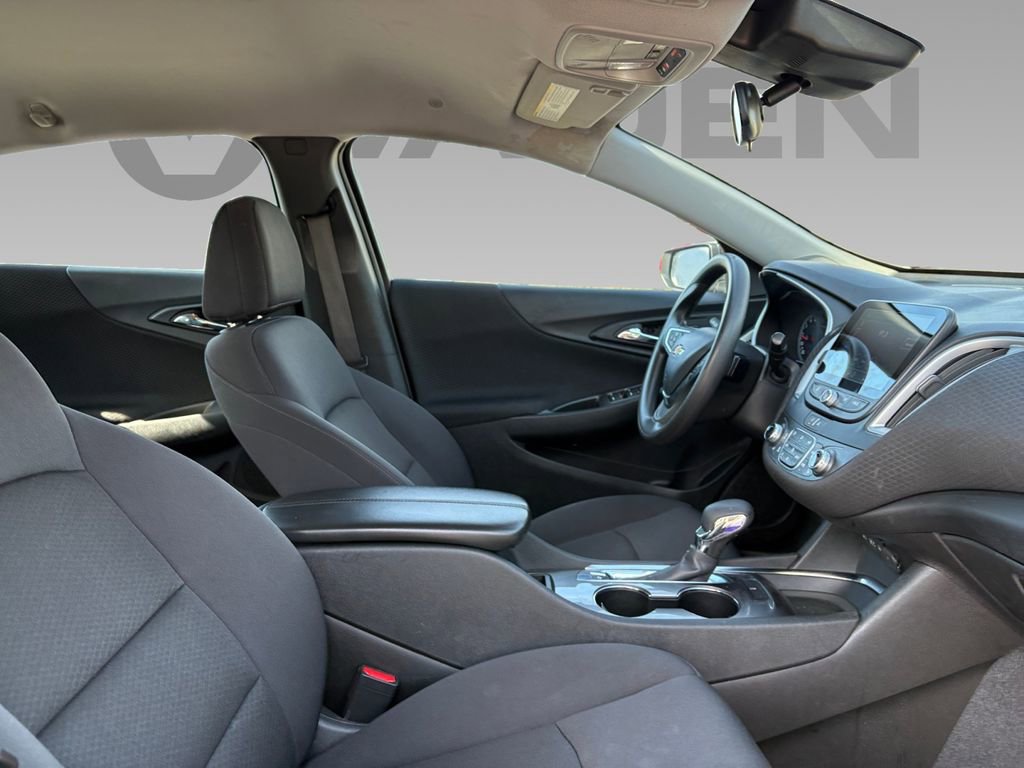 Used 2023 Chevrolet Malibu LT image 12