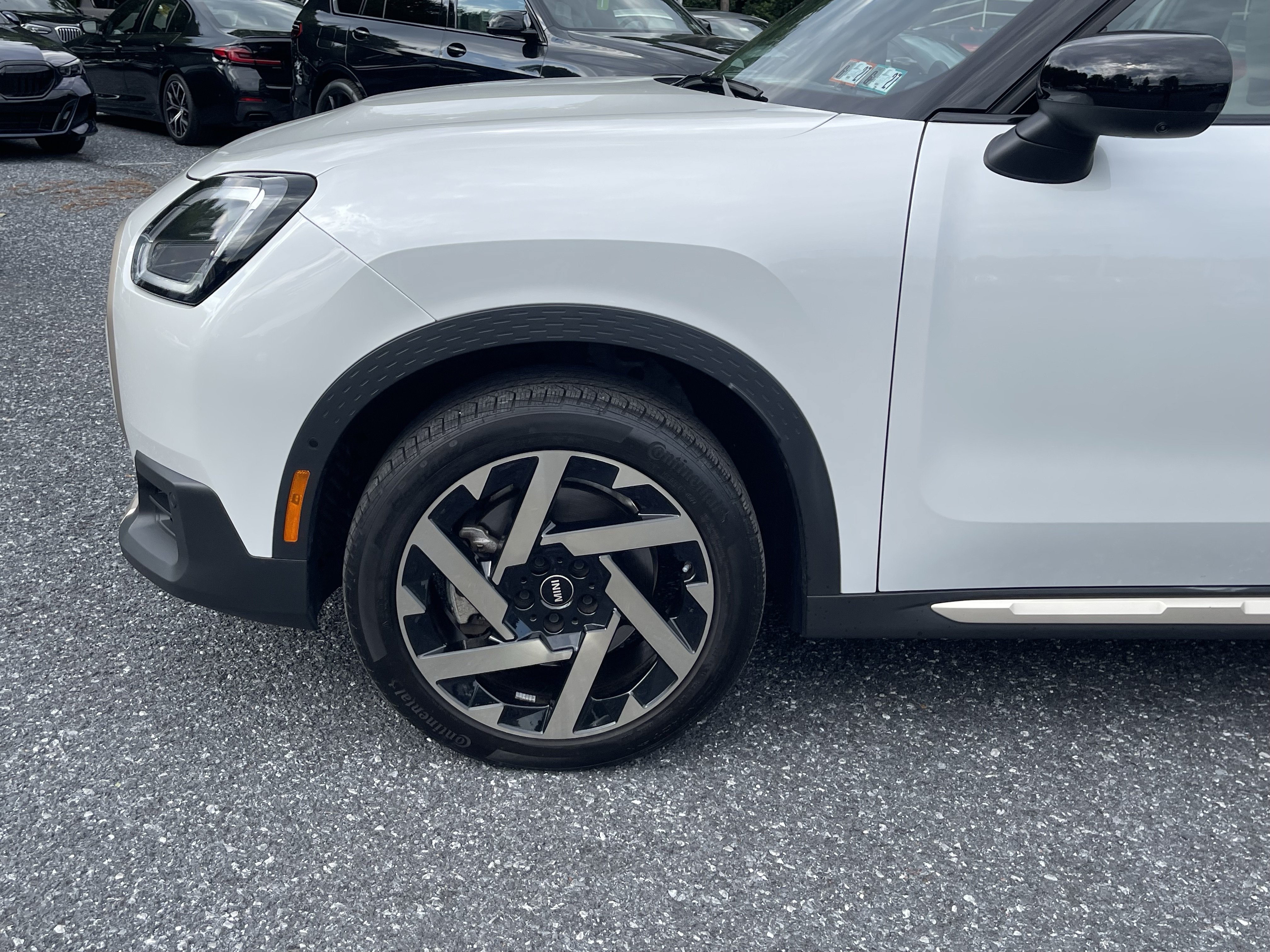 Used 2025 MINI Cooper Countryman S w/ Comfort Package Max AWD/4WD image 4