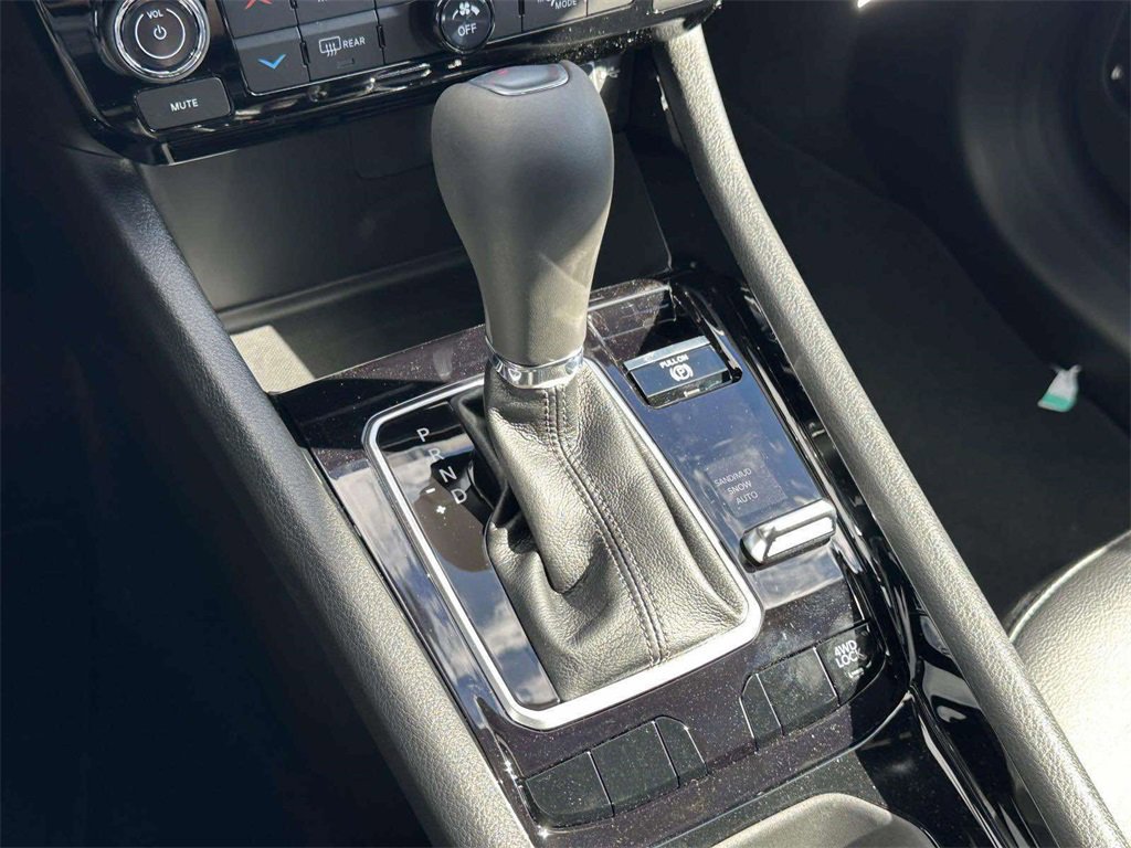 New 2026 Jeep Compass Limited image 11