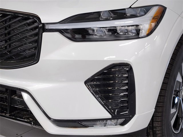 New 2026 Volvo XC60 B5 Core image 12