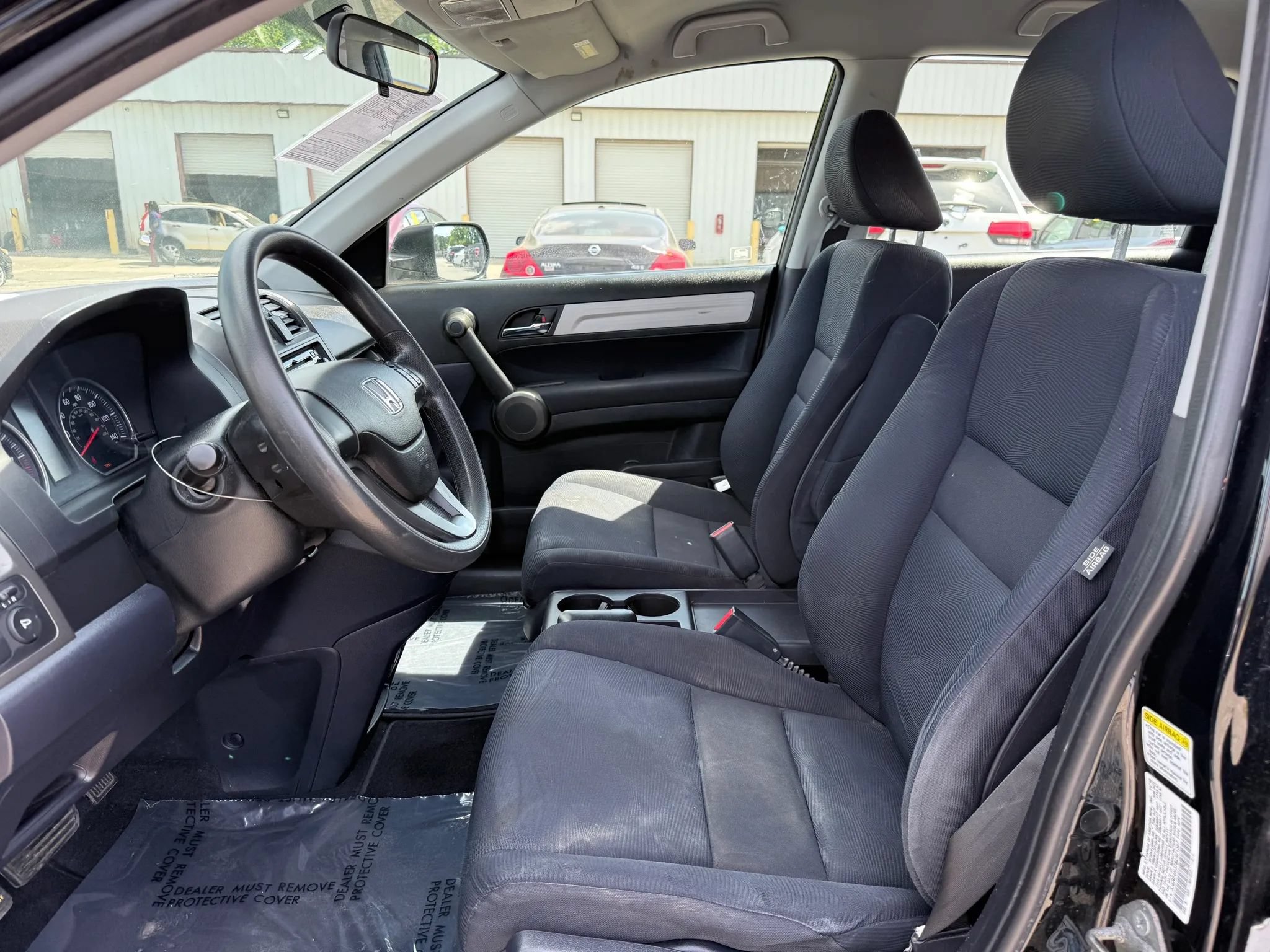 Used 2011 Honda CR-V LX image 2