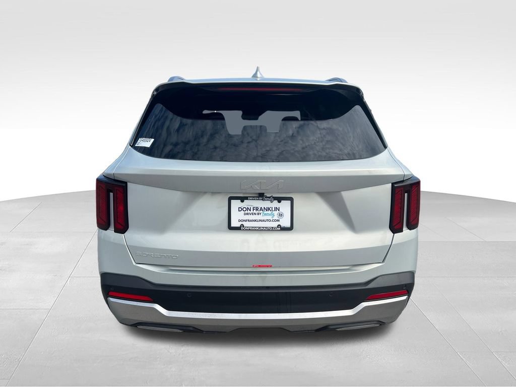 New 2026 Kia Sorento S w/ S Panoramic Sunroof Package FWD image 4