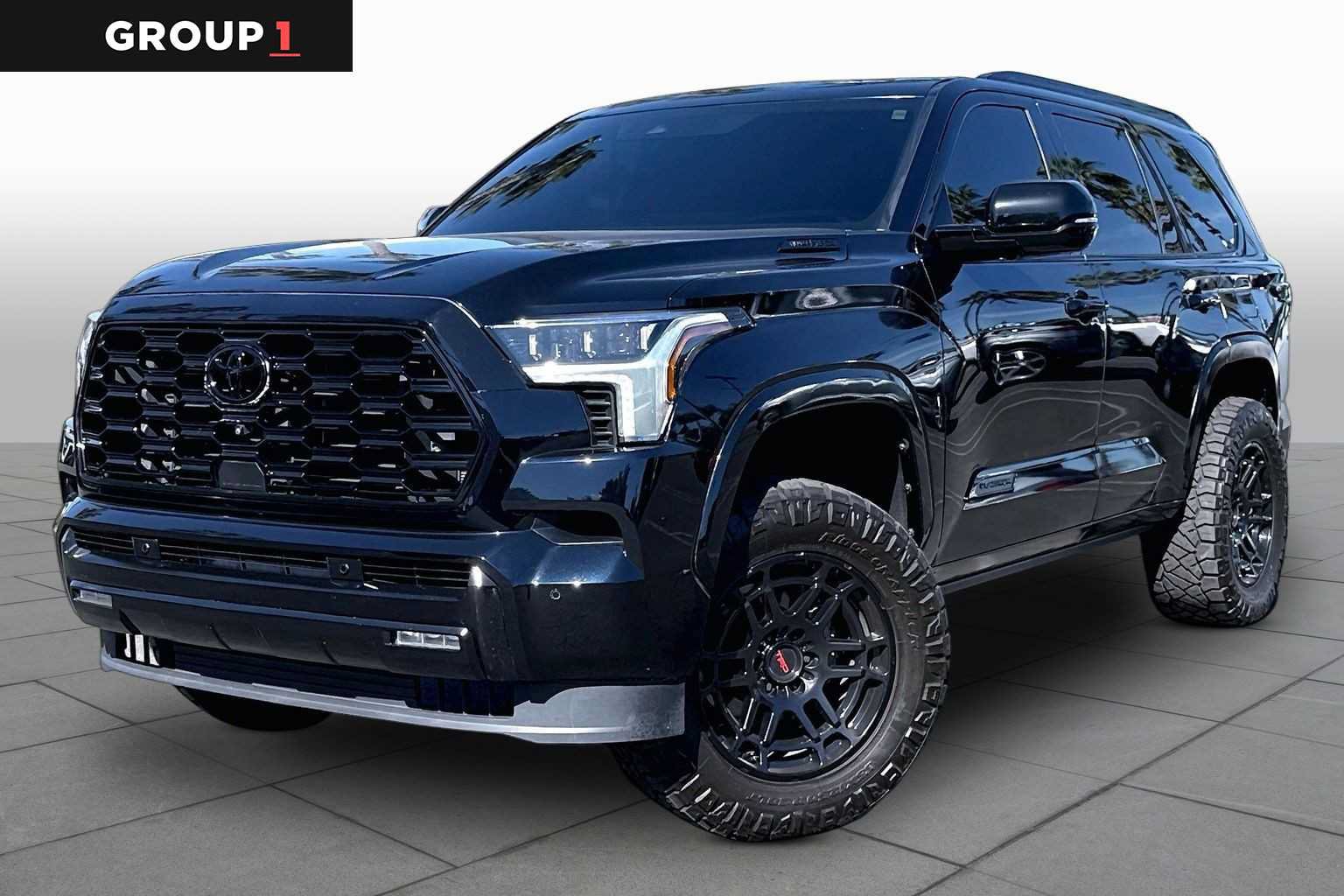 Used 2023 Toyota Sequoia Platinum AWD/4WD image 1