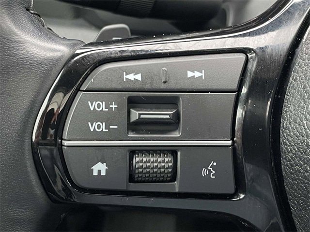 Used 2025 Honda Pilot Touring image 34