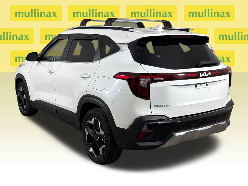 Used 2025 Kia Seltos EX w/ EX Sunroof Package AWD/4WD image 9