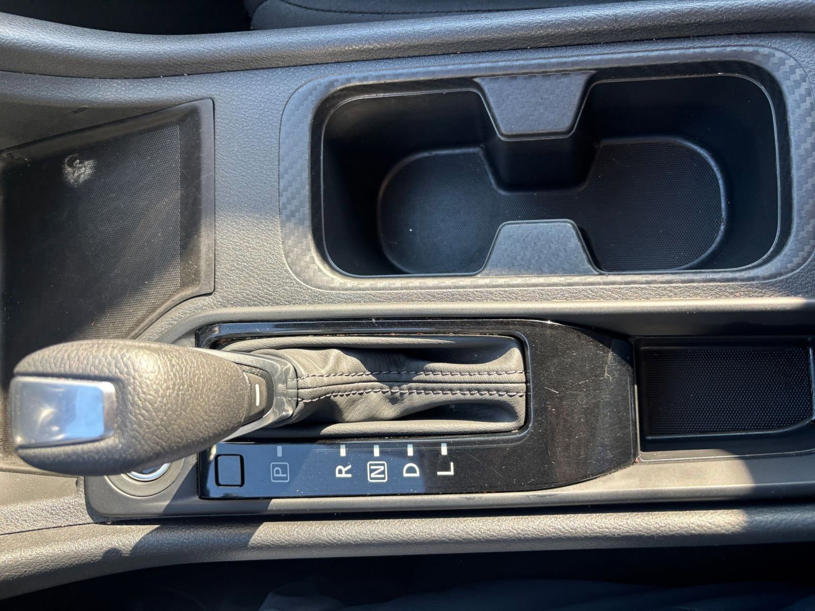 Used 2025 Nissan Sentra S FWD image 39