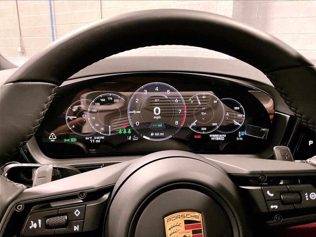Used 2026 Porsche Cayenne S AWD/4WD image 17