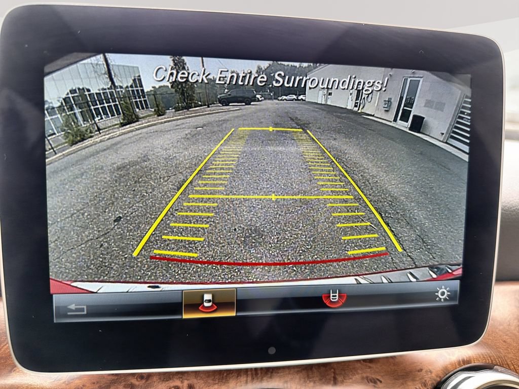 Used 2020 Mercedes-Benz GLA 250 4MATIC image 24