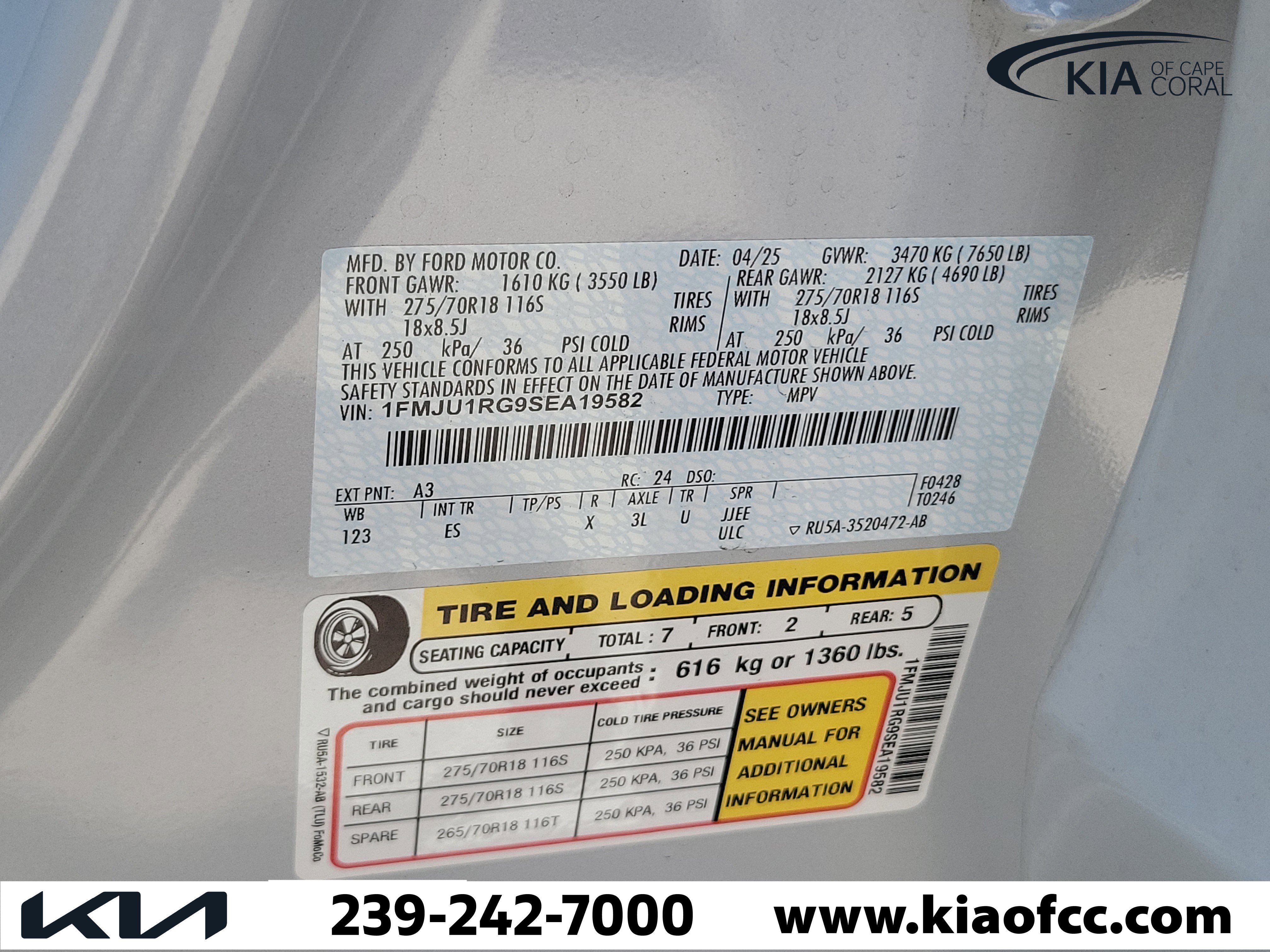 Used 2025 Ford Expedition Tremor image 40