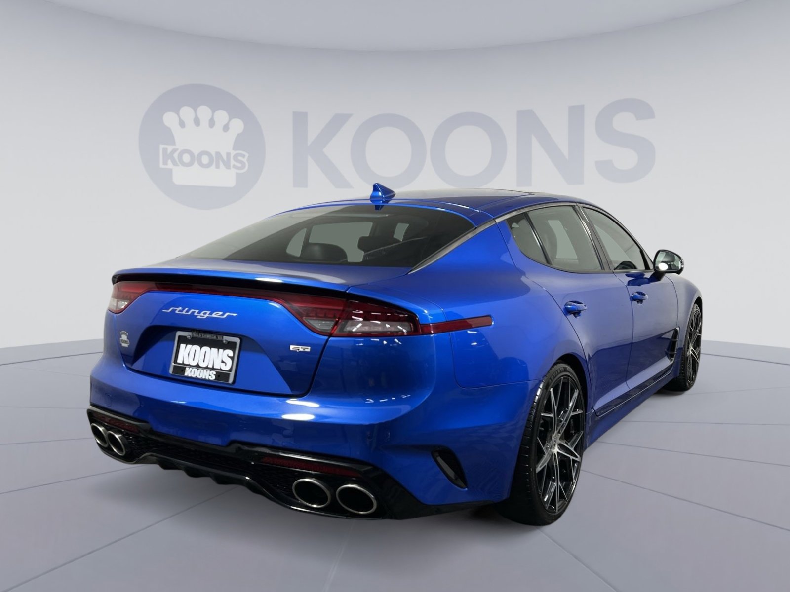 Used 2023 Kia Stinger GT2 AWD/4WD image 7