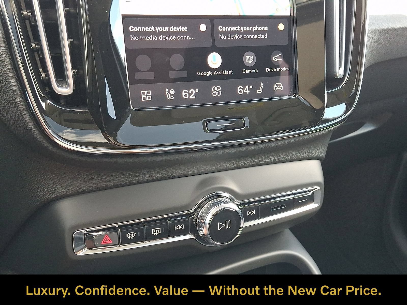 Certified 2026 Volvo XC40 B5 Core w/ Protection Package Premier AWD/4WD image 17