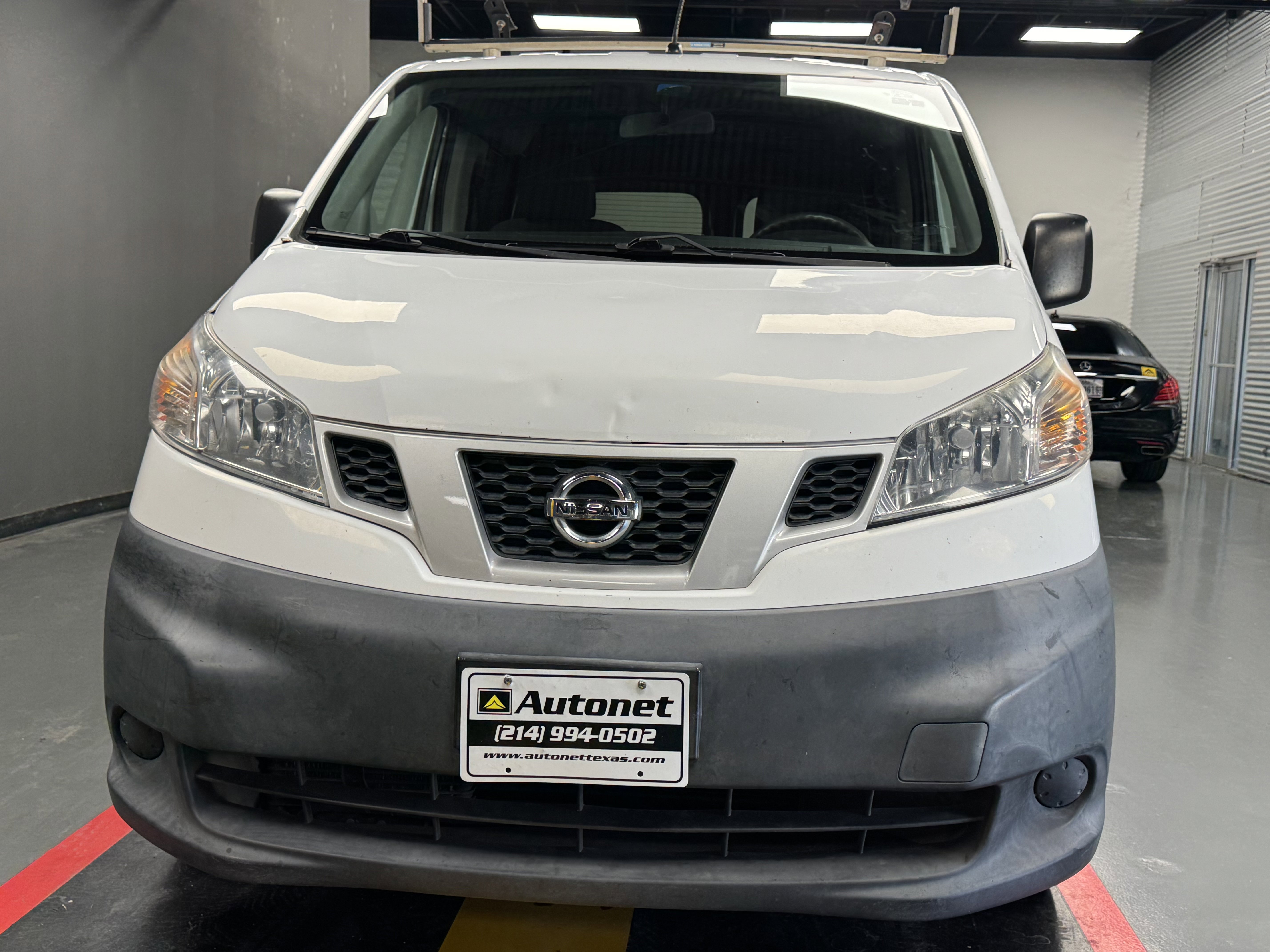 Used 2015 Nissan NV200 S w/ Back Door Glass Package image 9