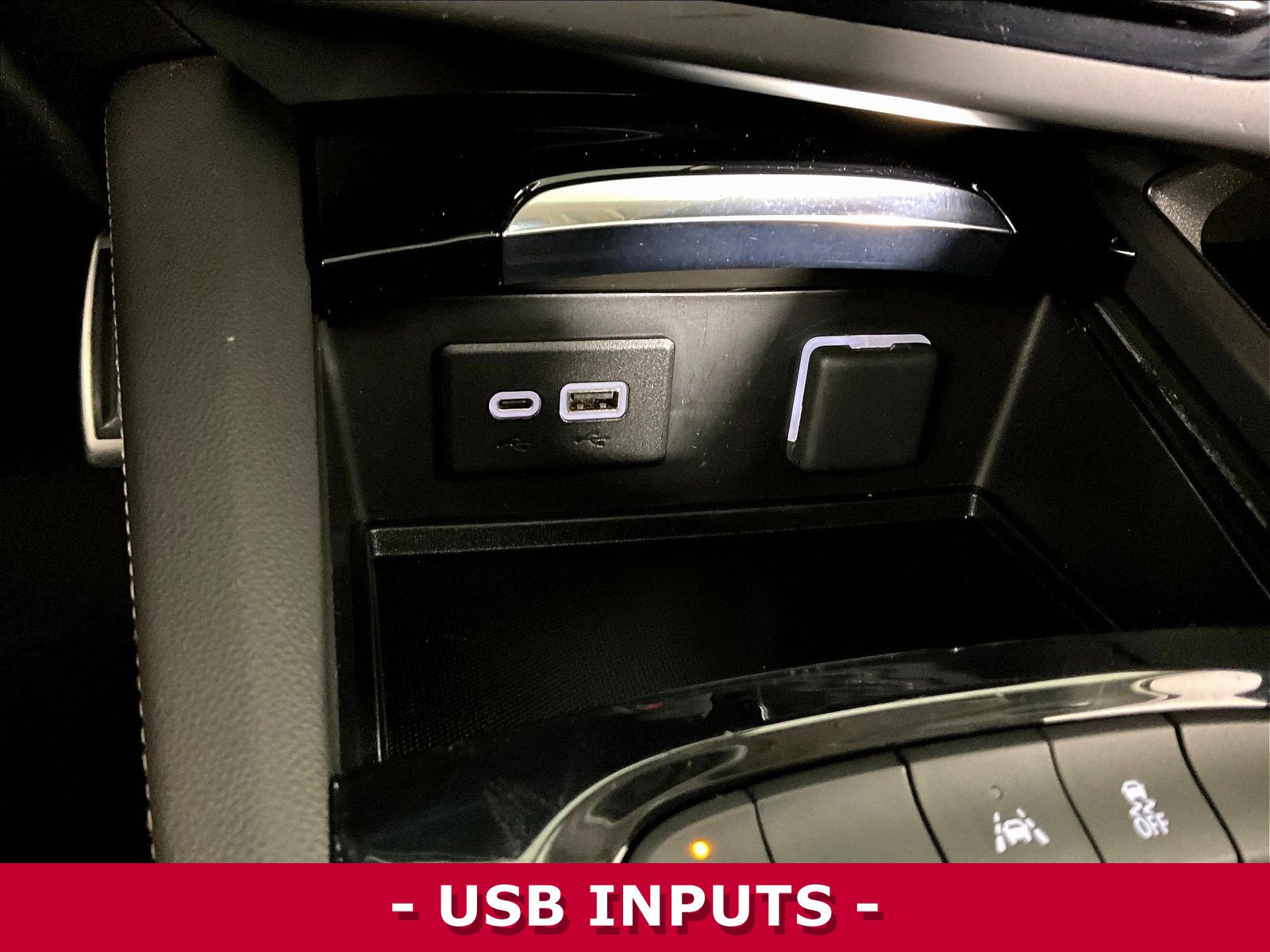 Used 2023 Buick Envision Essence w/ Sport Touring Package FWD image 16