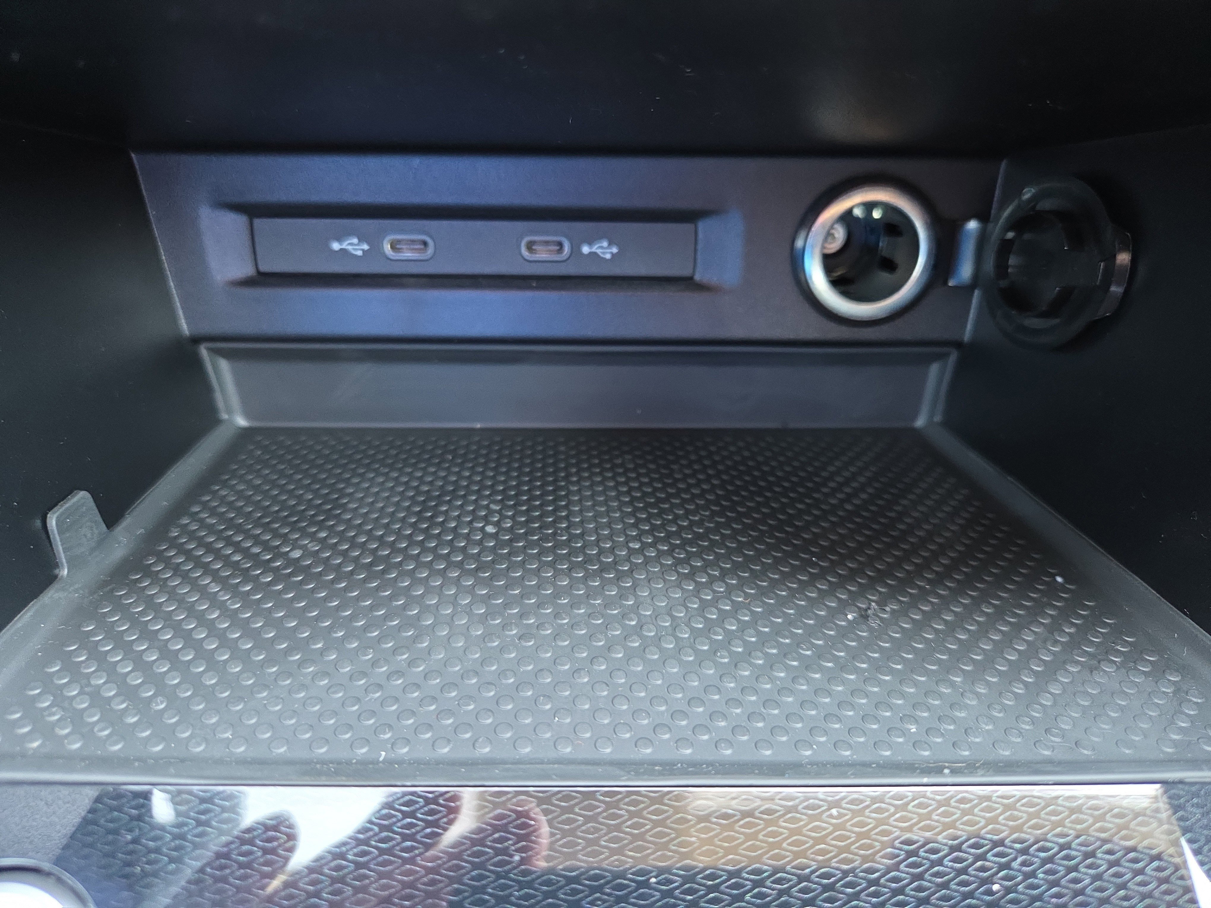 New 2025 Volkswagen Taos S image 12