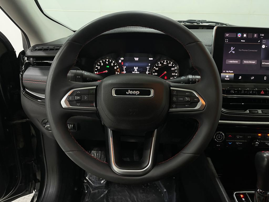 Used 2022 Jeep Compass Trailhawk image 20