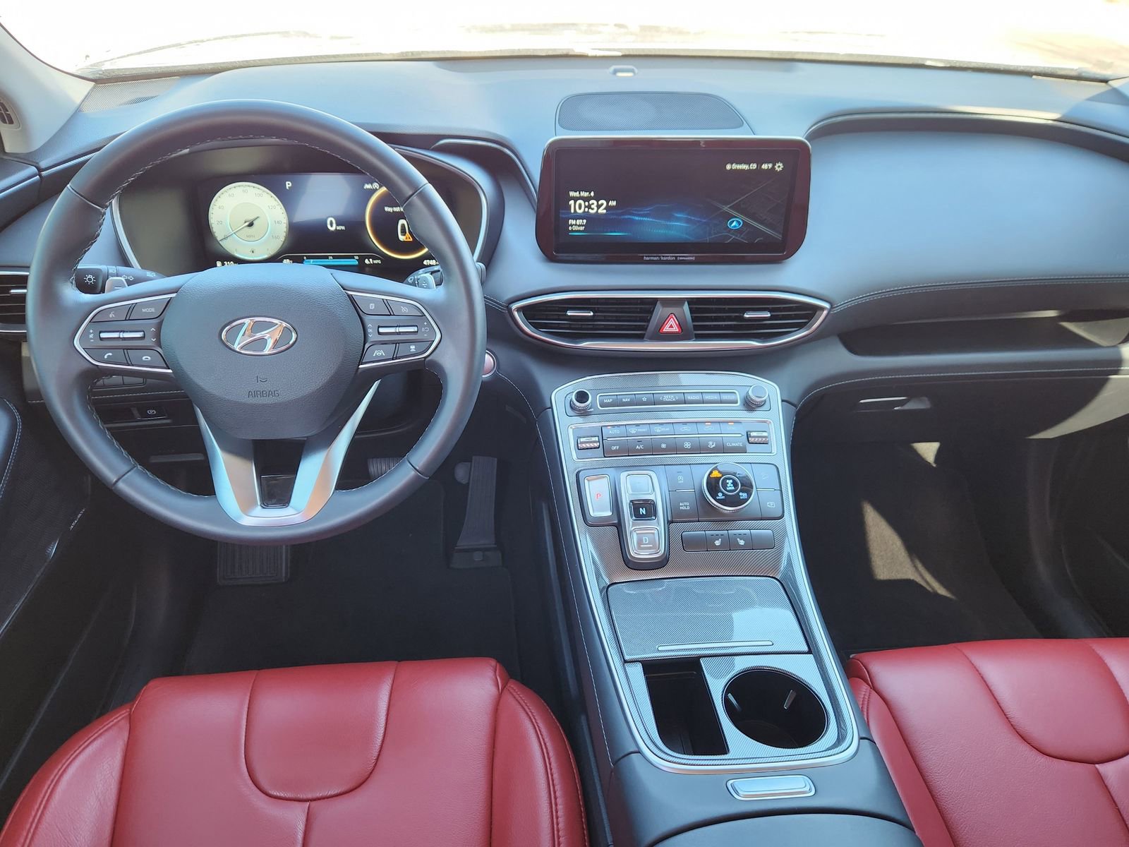 Used 2023 Hyundai Santa Fe SEL w/ Premium Package image 10