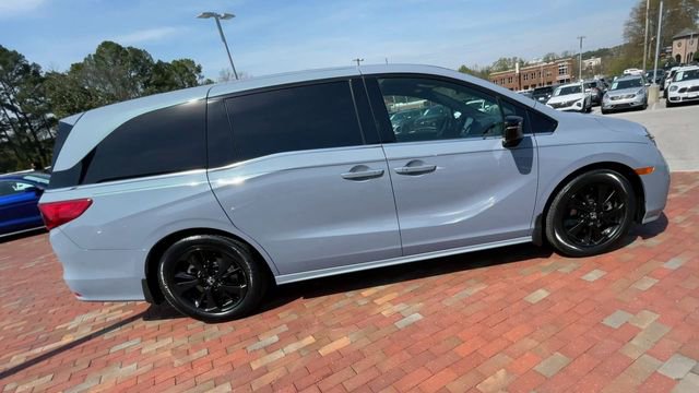 Used 2023 Honda Odyssey Sport image 2