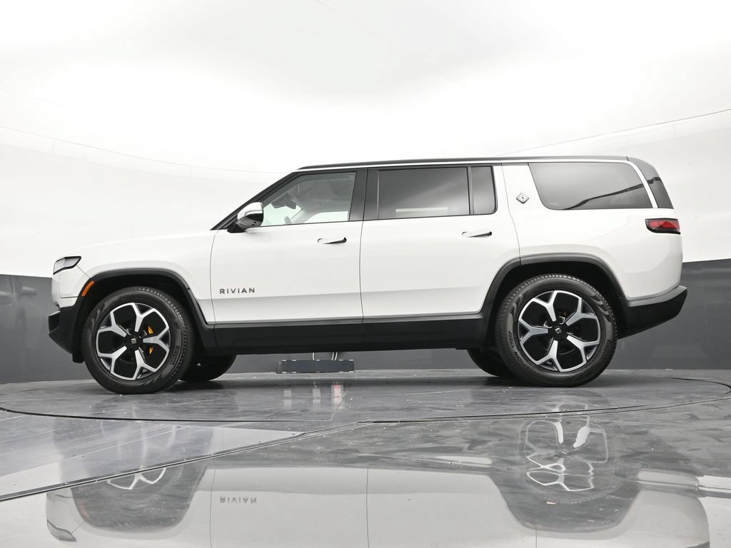 Used 2024 Rivian R1S Adventure Quad AWD/4WD image 22