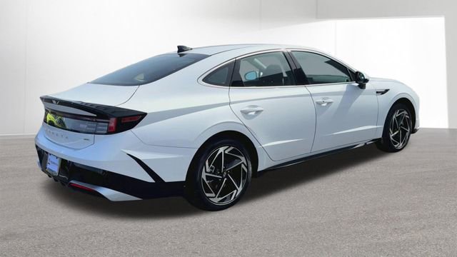 New 2026 Hyundai Sonata SEL AWD/4WD image 9