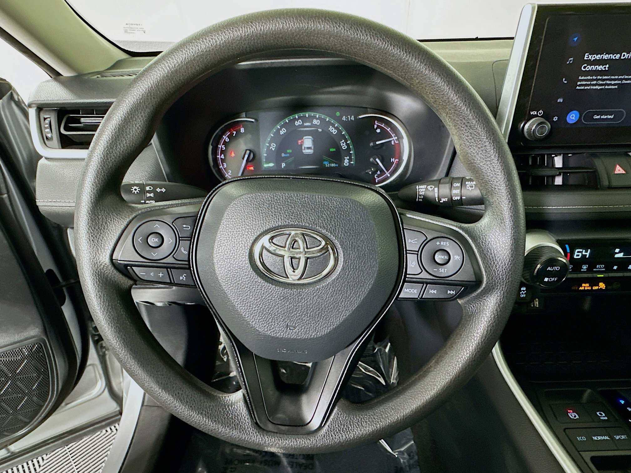 Used 2024 Toyota RAV4 XLE image 15