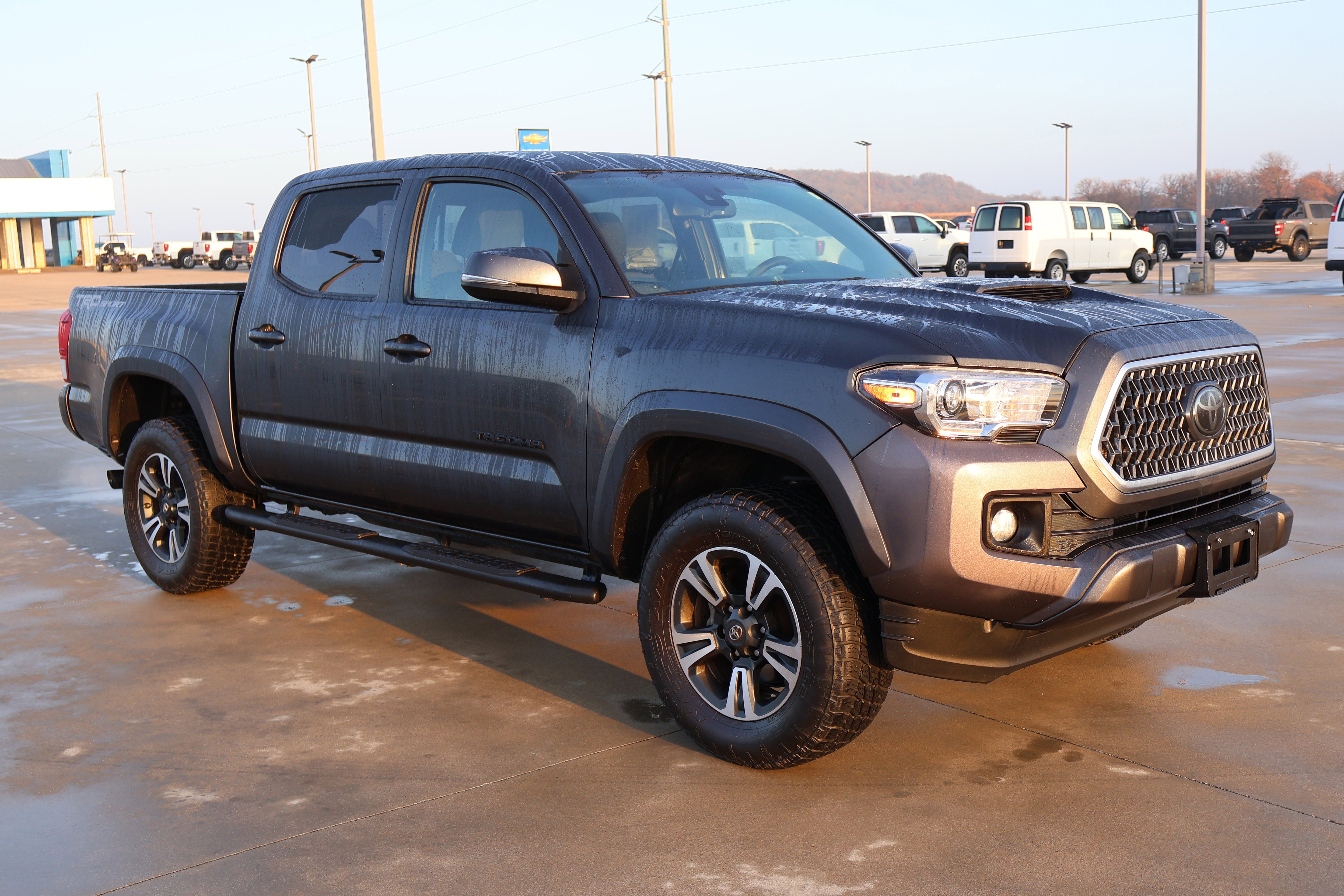 Used 2019 Toyota Tacoma TRD Sport image 5