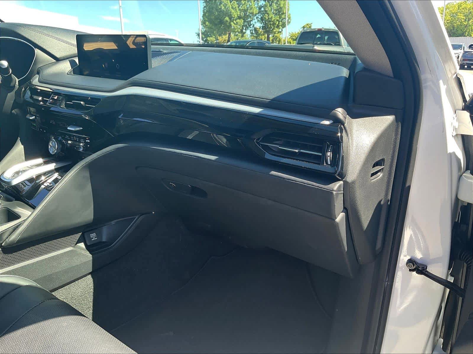 Used 2023 Acura MDX FWD w/ Technology Package image 17