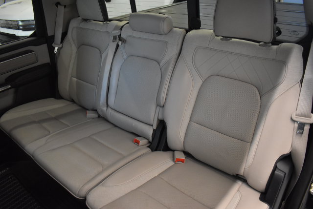Used 2022 RAM 1500 Limited AWD/4WD image 7