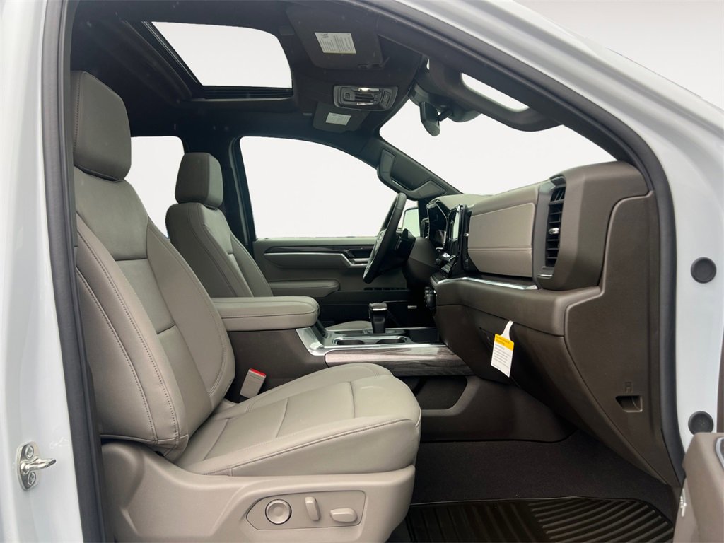 New 2026 Chevrolet Silverado 1500 LTZ w/ Z71 Off-Road Package image 15