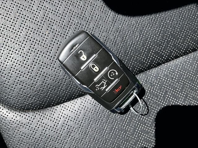 Used 2023 RAM 1500 Laramie AWD/4WD image 11