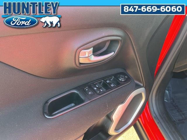 Used 2021 Jeep Renegade Sport AWD/4WD image 16