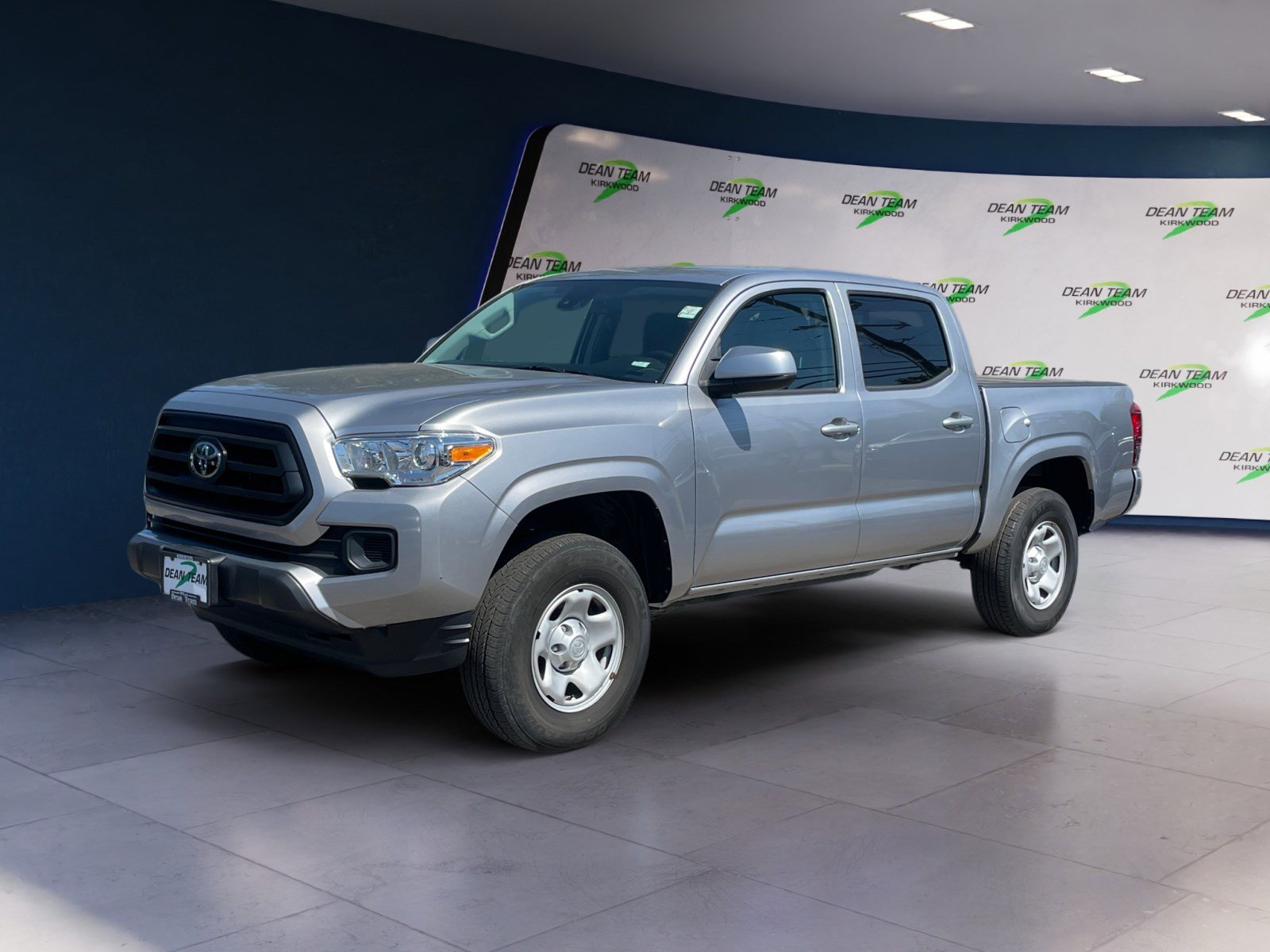 Used 2021 Toyota Tacoma SR image 2