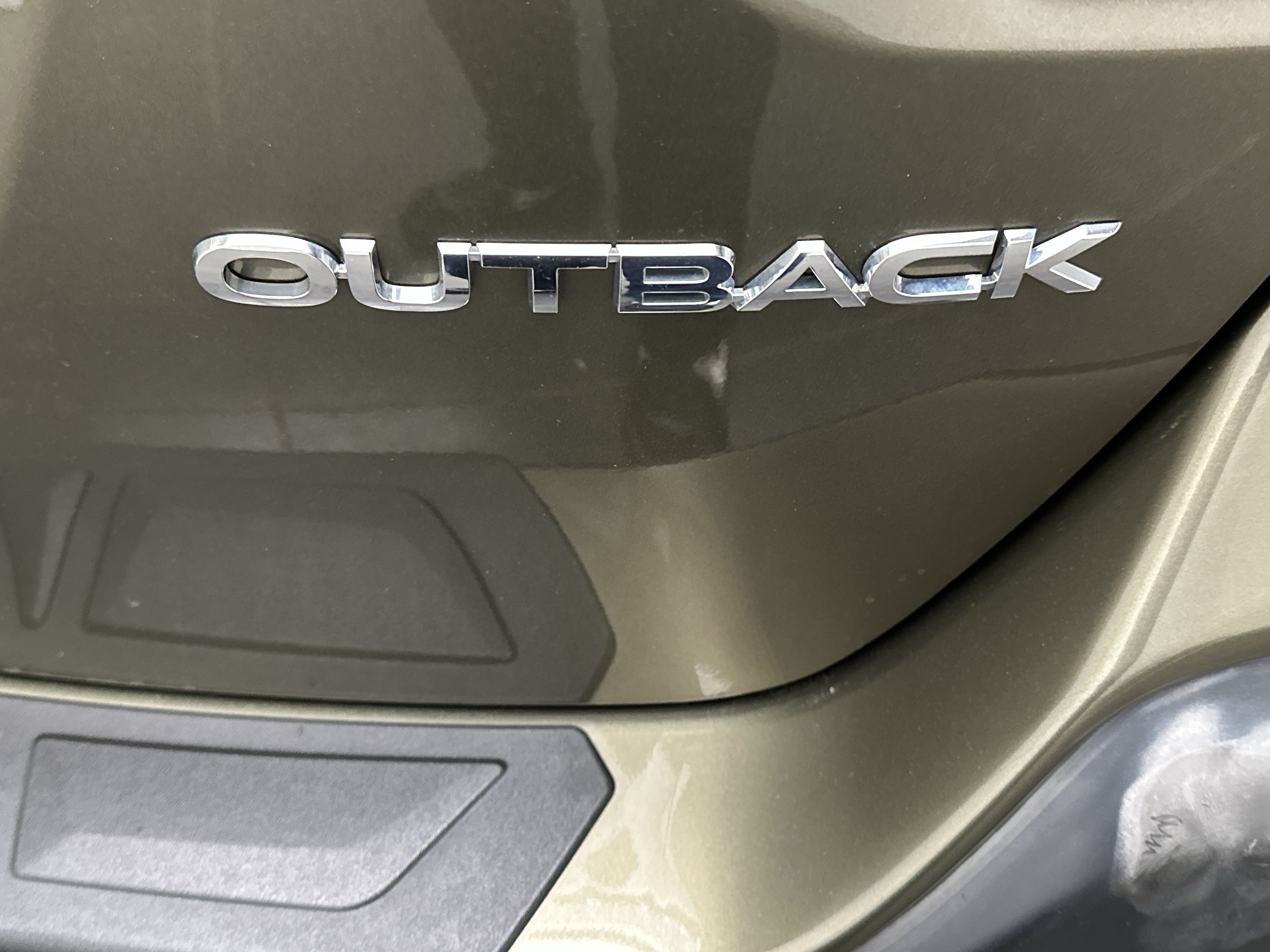 Used 2024 Subaru Outback Premium AWD/4WD image 12