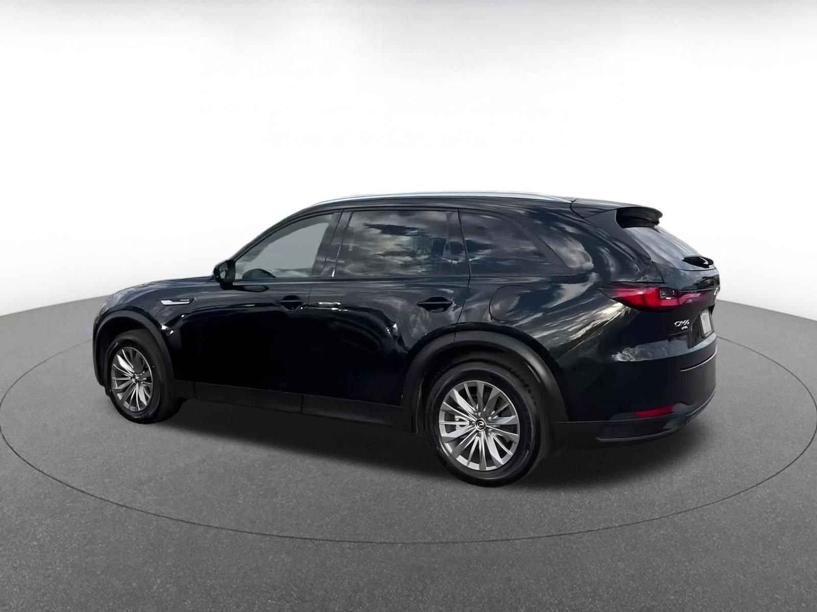 Used 2025 MAZDA CX-90 3.3 Turbo w/ Preferred Package image 10