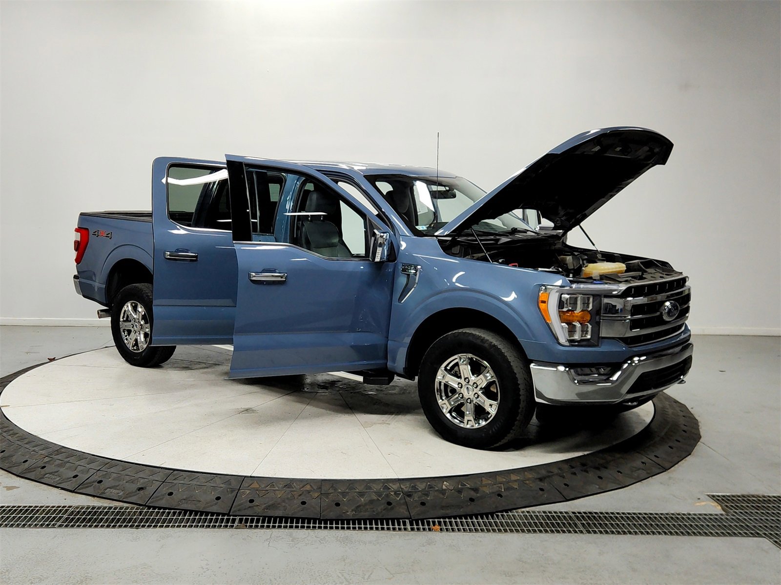 Used 2023 Ford F150 Lariat image 9