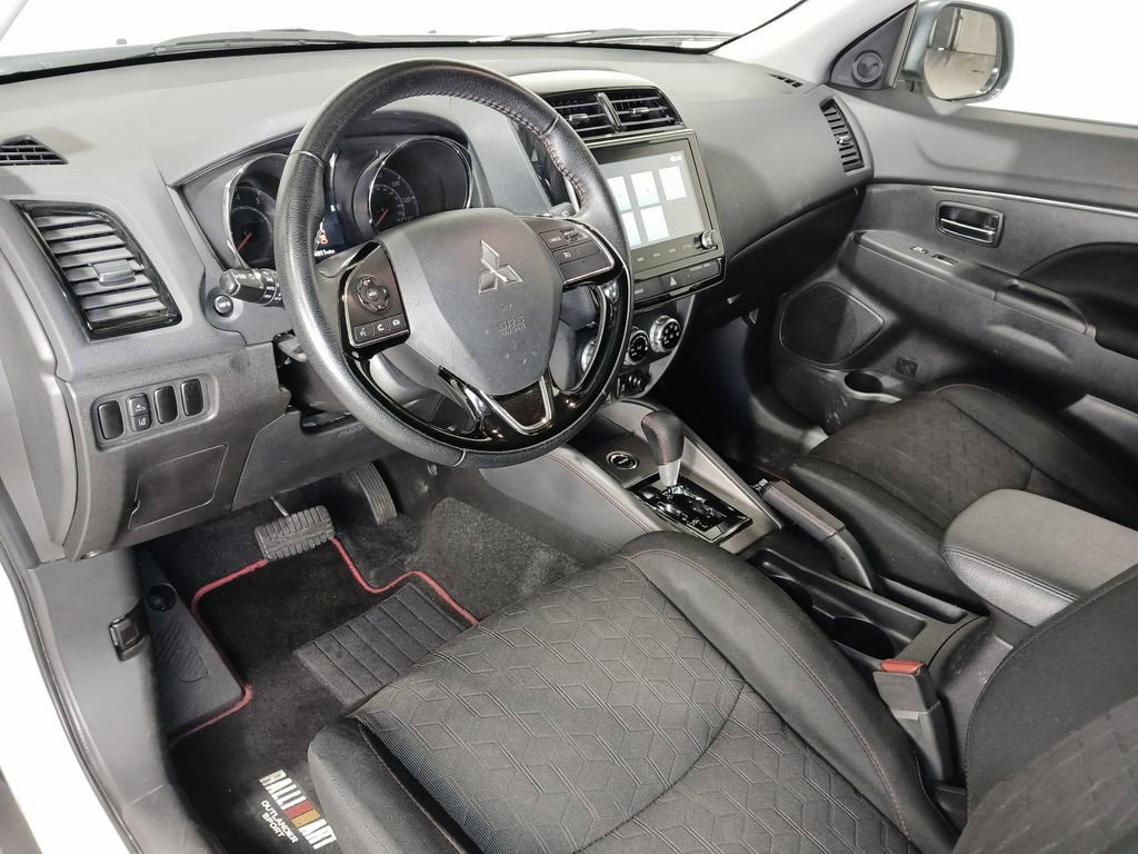 Used 2024 Mitsubishi Outlander Sport AWD image 14