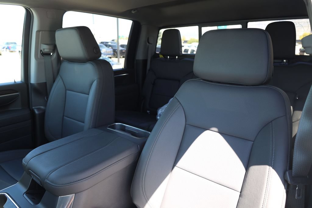 New 2026 GMC Sierra 3500 SLT w/ SLT Convenience Package AWD/4WD image 16