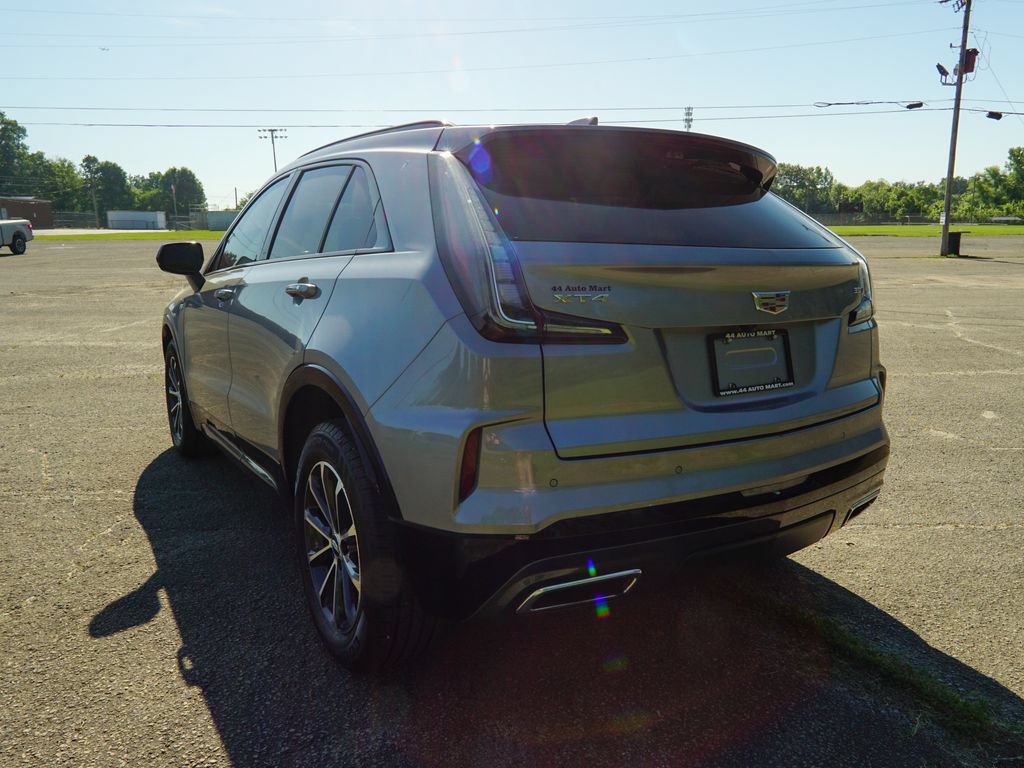 Used 2024 Cadillac XT4 Sport FWD image 4