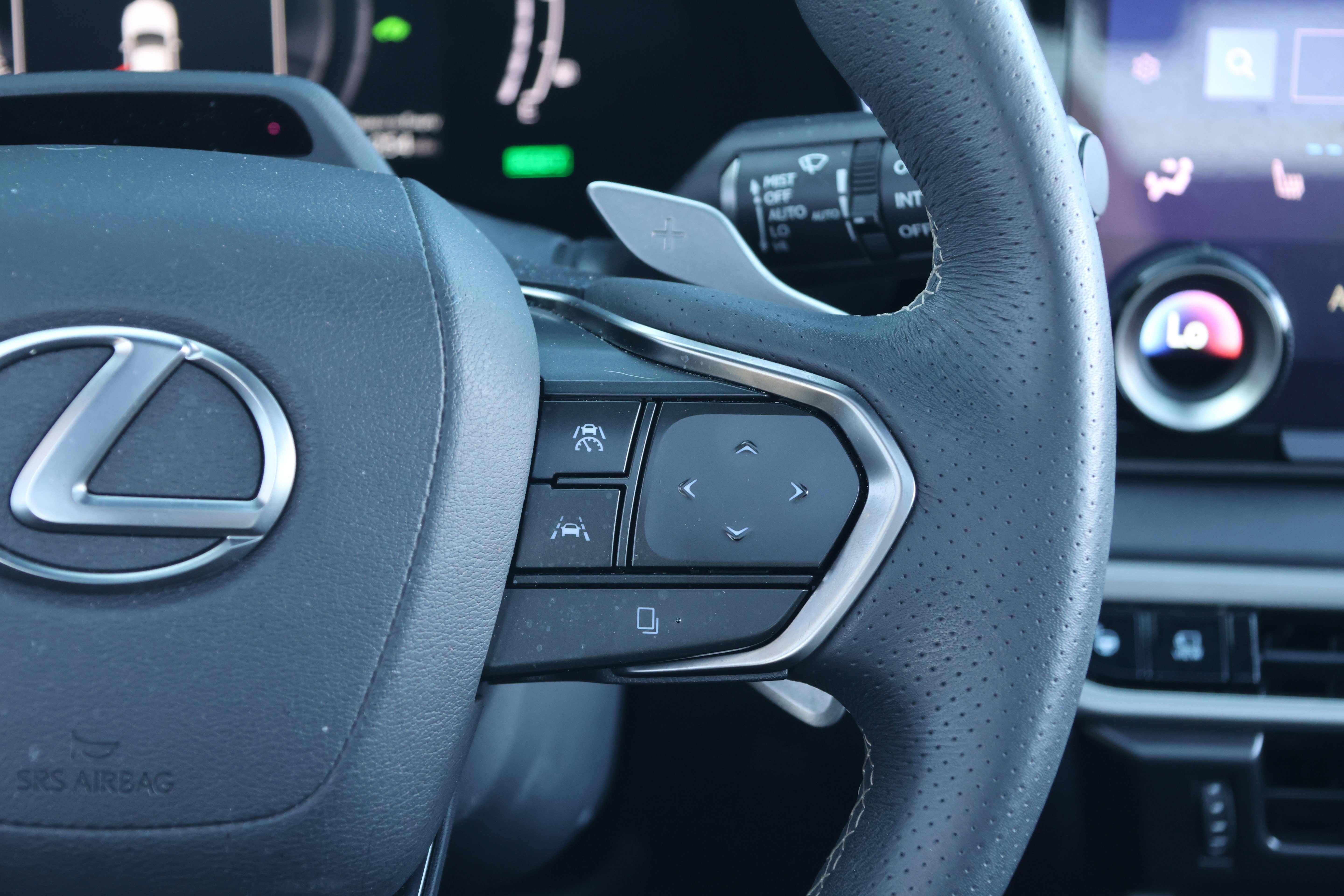 Used 2023 Lexus RX 500h F Sport w/ Cold Area Package image 22