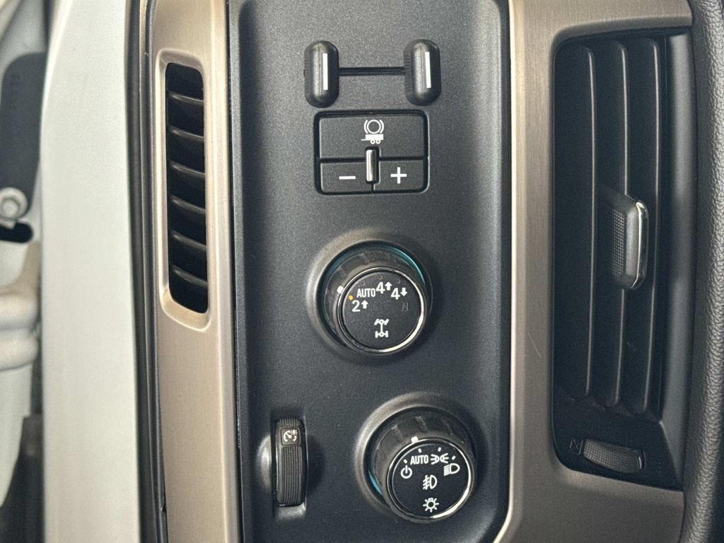 Used 2018 GMC Sierra 1500 Denali w/ Denali Ultimate Package AWD/4WD image 23
