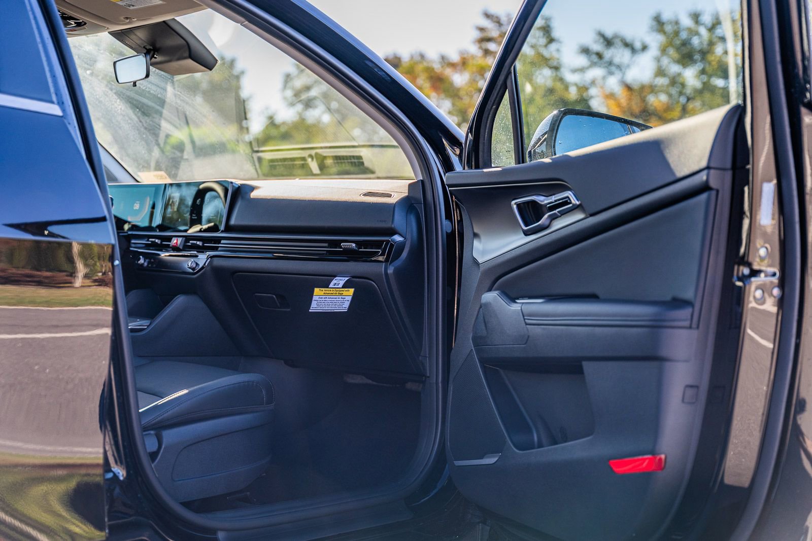 New 2026 Kia Sportage EX w/ EX Panorama Roof Package image 8