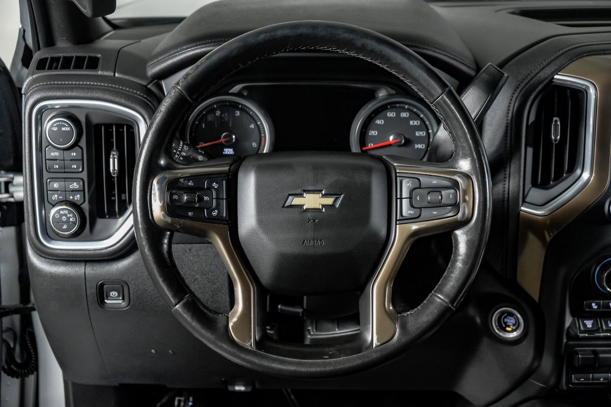 Used 2021 Chevrolet Silverado 3500 High Country w/ Snow Plow Prep/Camper Package image 17