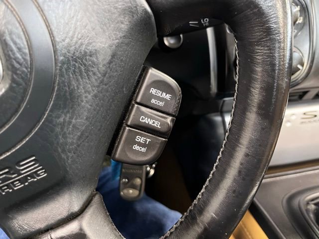 Used 2004 Honda S2000 image 21