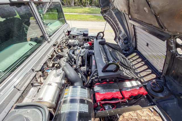 Used 2003 HUMMER H1 4-Door Open Top image 18