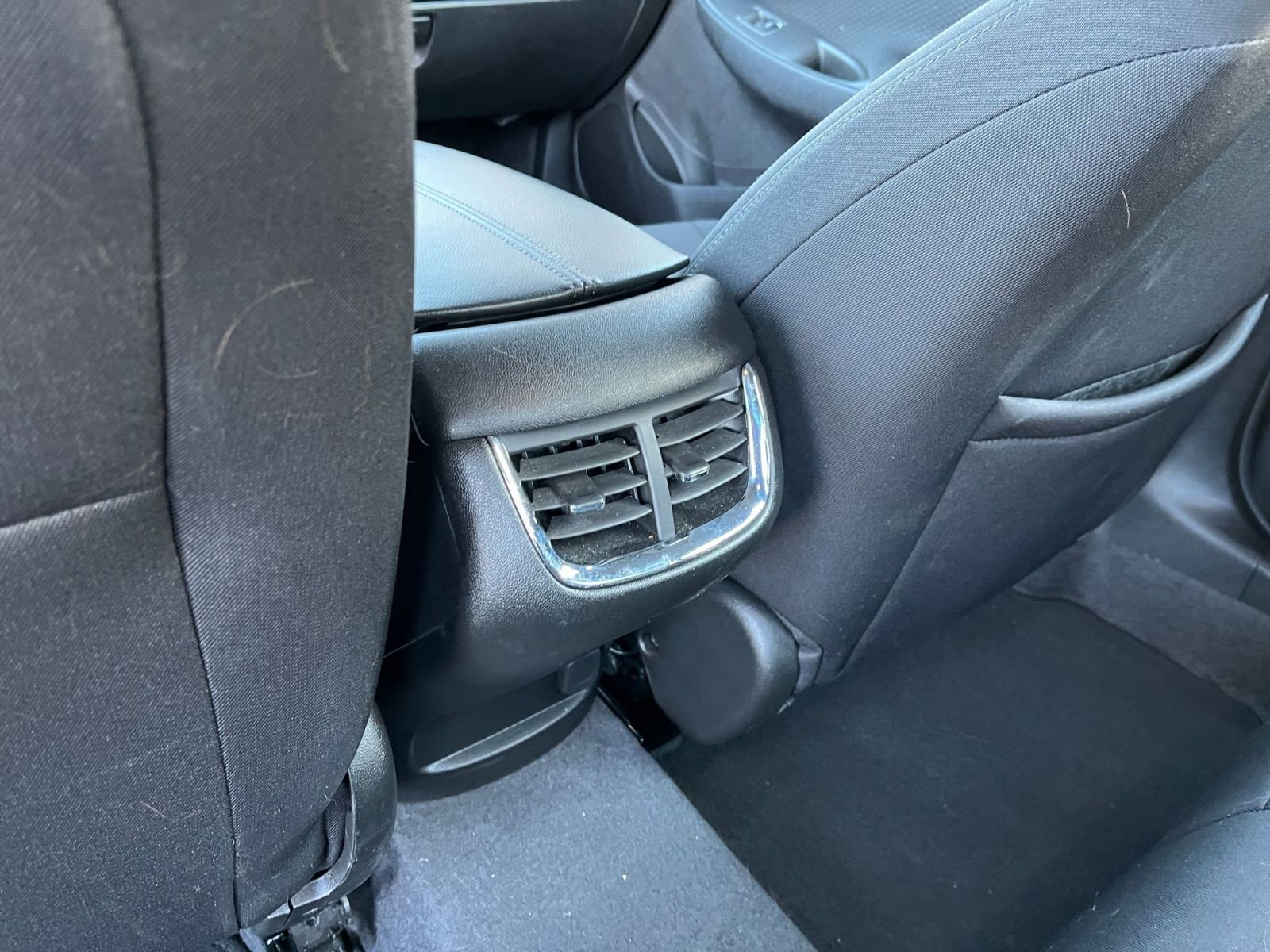 Used 2024 Chevrolet Malibu LT image 24