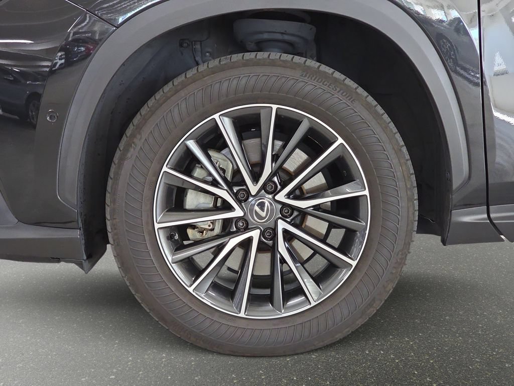 Used 2024 Lexus NX 350h AWD w/ Vision Package image 29