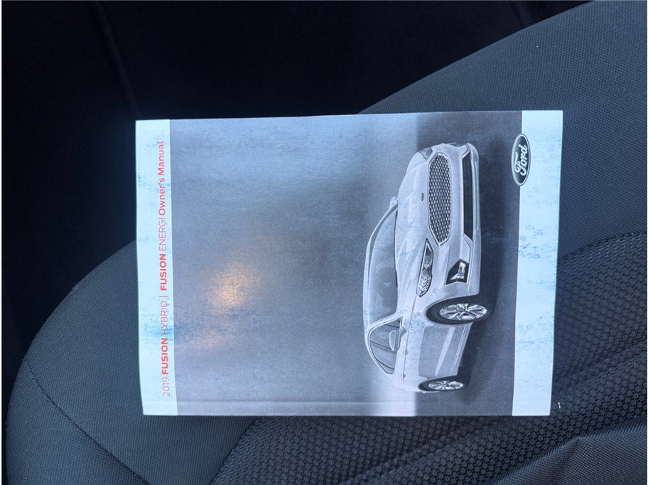 Used 2019 Ford Fusion SE FWD image 37
