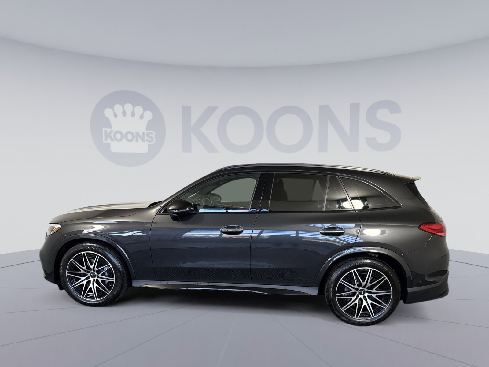 Used 2024 Mercedes-Benz GLC 43 AMG 4MATIC image 2