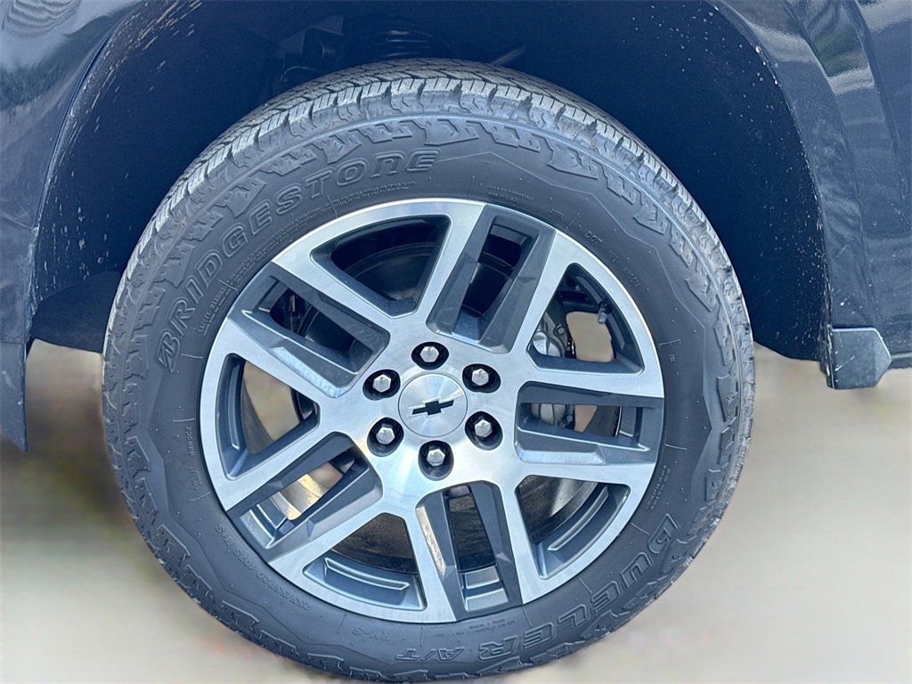 Used 2024 Chevrolet Colorado Z71 w/ Z71 Convenience Package 2 image 31