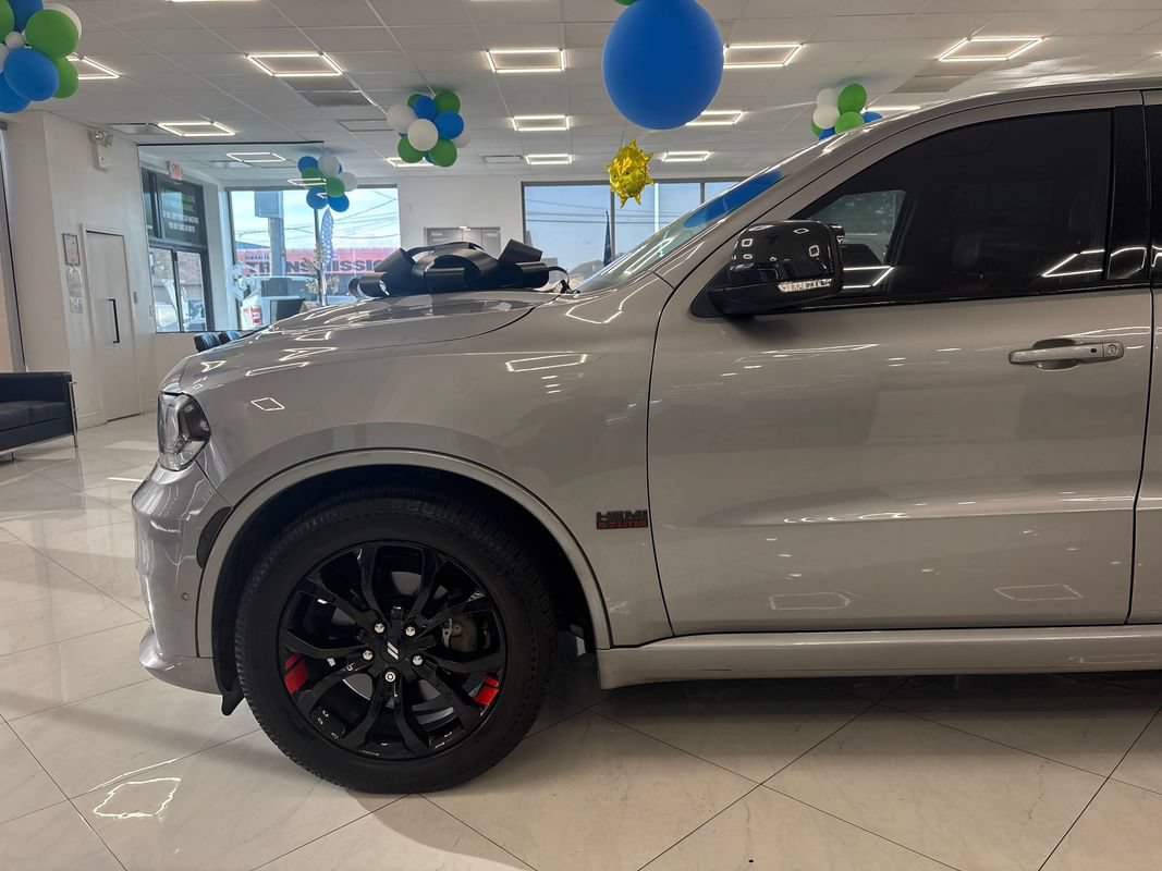 Used 2019 Dodge Durango R/T w/ Blacktop Package AWD/4WD image 6