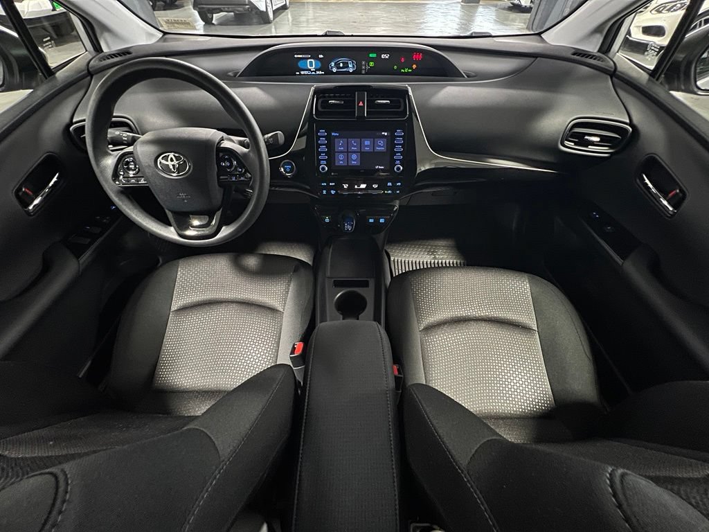 Certified 2022 Toyota Prius LE FWD image 20